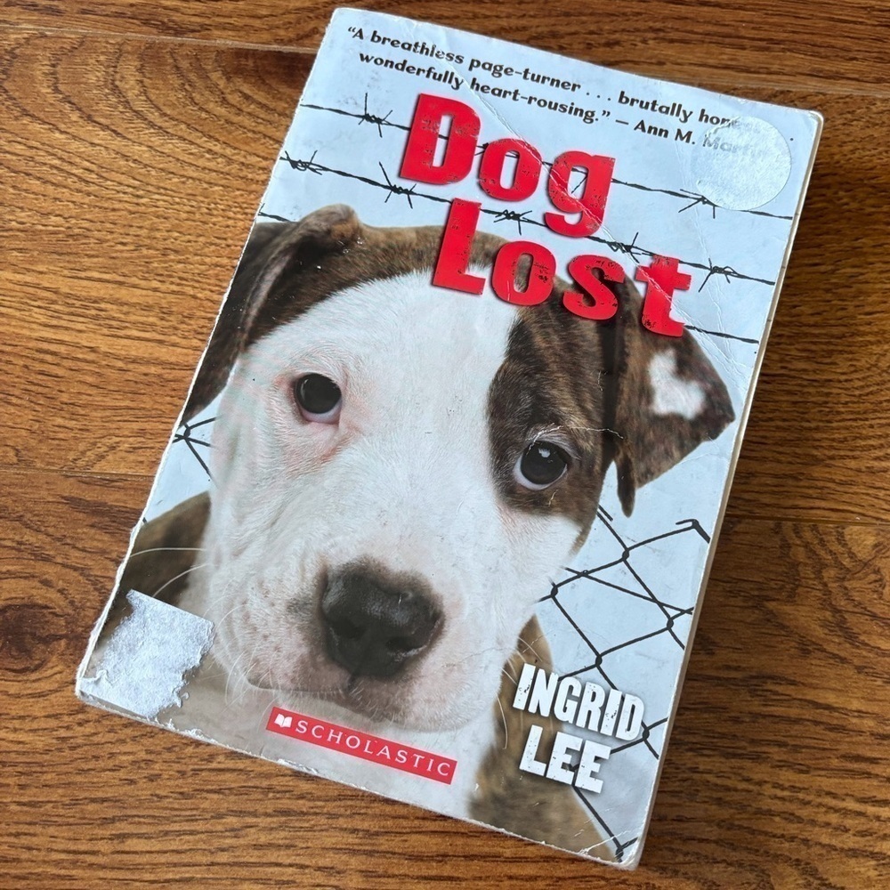 Dog Lost by: Ingrid Lee paperback book